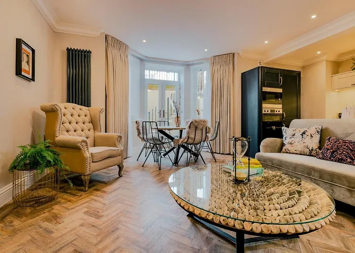 Derwent House Apartments