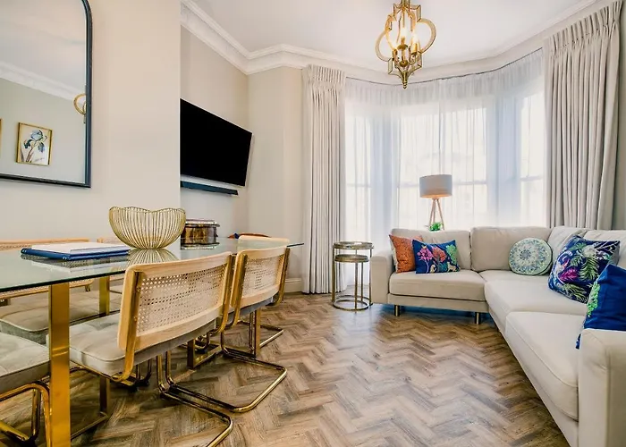 Derwent House Apartments